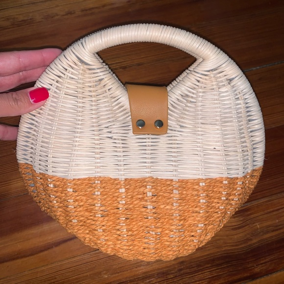 Crossbody woven bag - Picture 7 of 8
